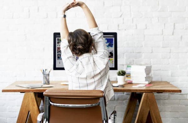 HOW TO BE HEALTHY IN THE OFFICE: 5 simple steps